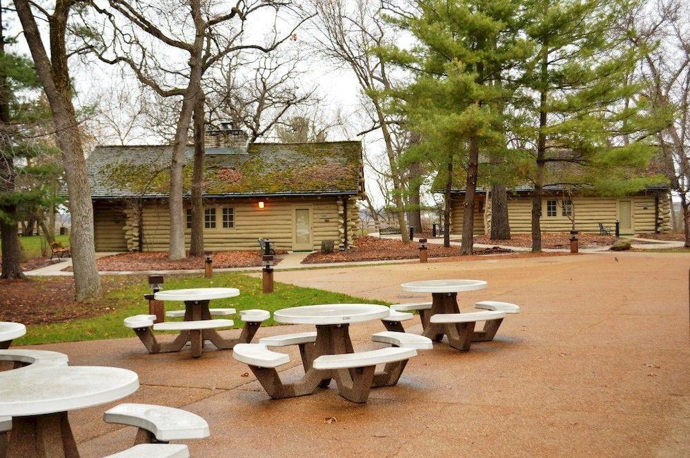 Starved Rock Lodge & Conference Center Utica 외부 사진