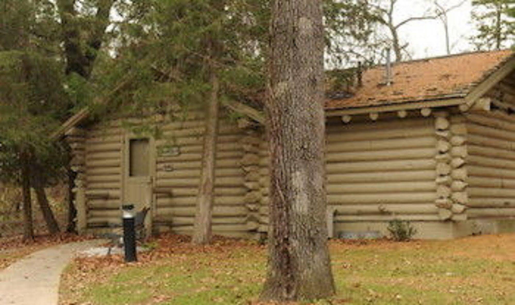 Starved Rock Lodge & Conference Center Utica 외부 사진