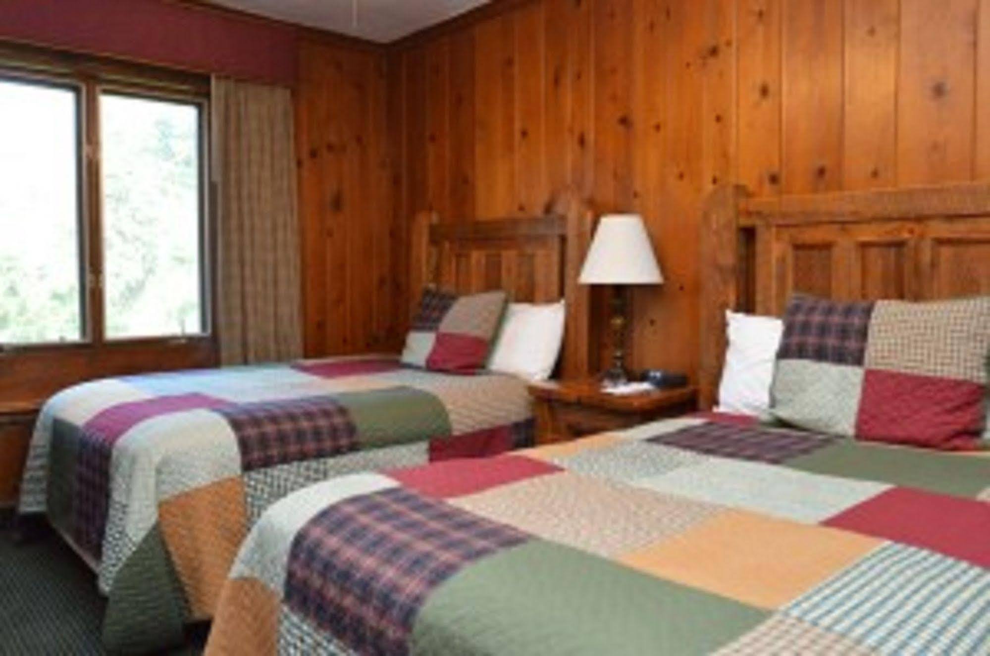 Starved Rock Lodge & Conference Center Utica 외부 사진