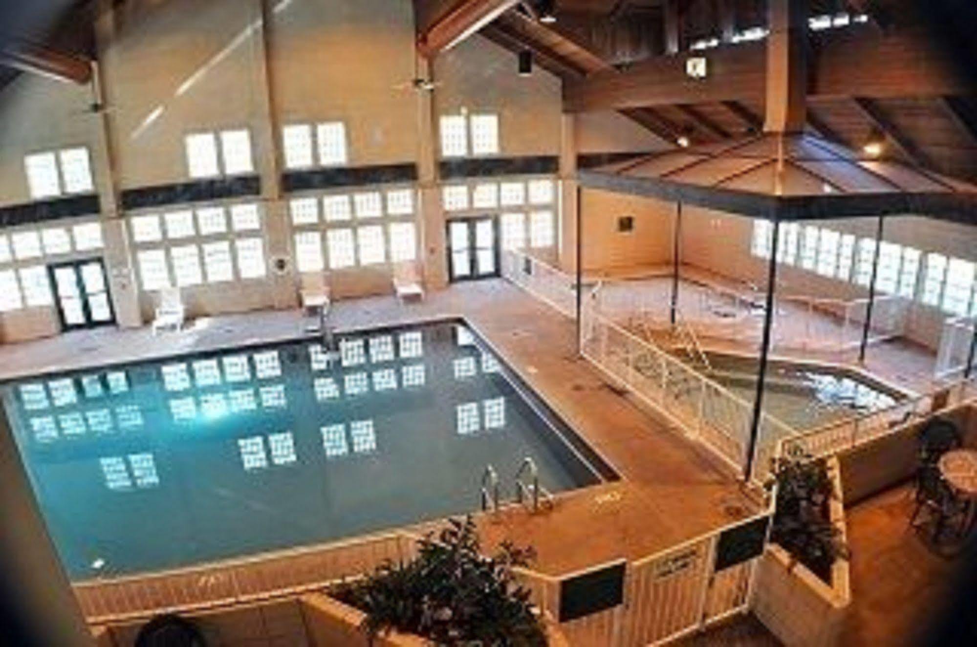 Starved Rock Lodge & Conference Center Utica 외부 사진